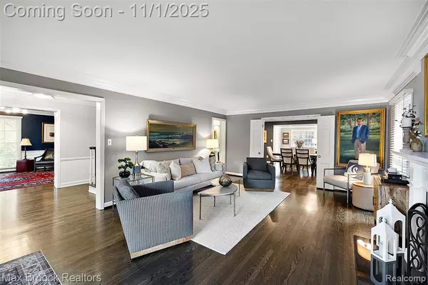 Bloomfield Hills, MI 48304,692 Bennington Drive