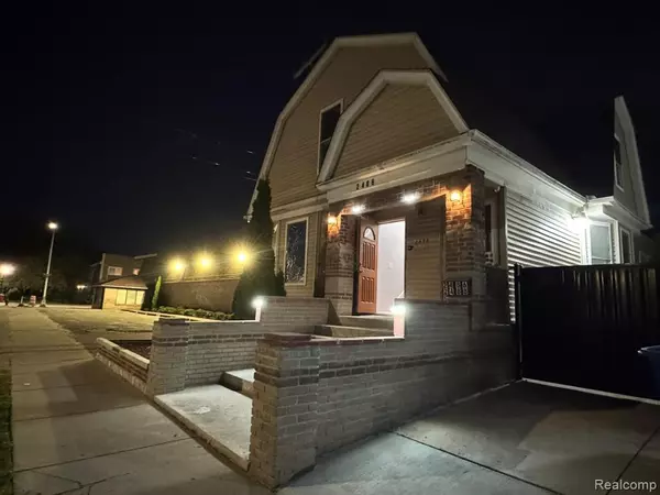 2486 Danforth Avenue, Hamtramck, MI 48212
