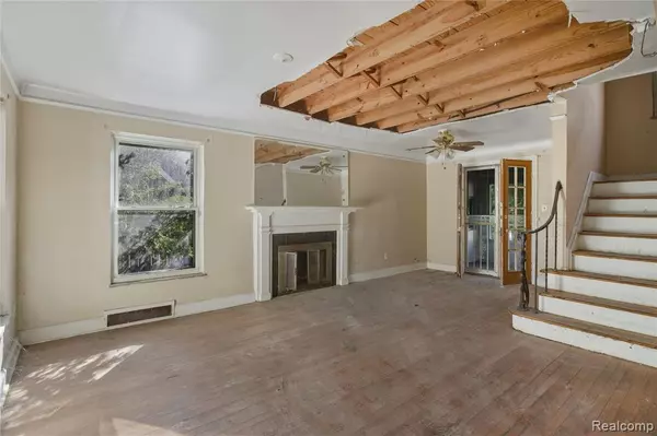 Detroit, MI 48235,16803 Marlowe Street