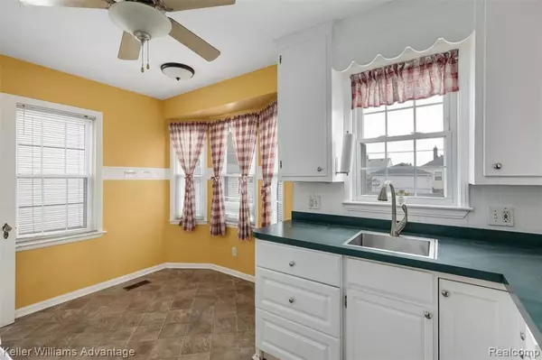 Southgate, MI 48195,12773 Walnut Street