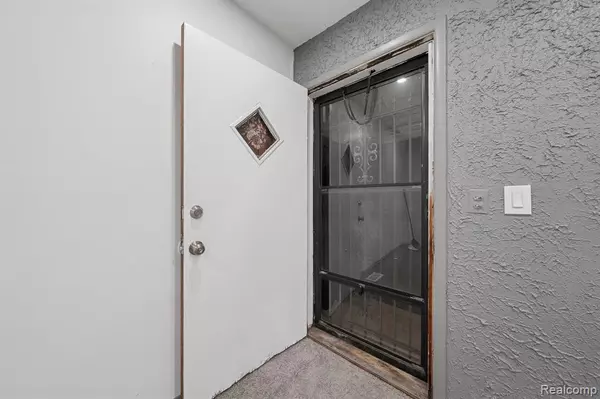 Ecorse, MI 48229,3931 14th St