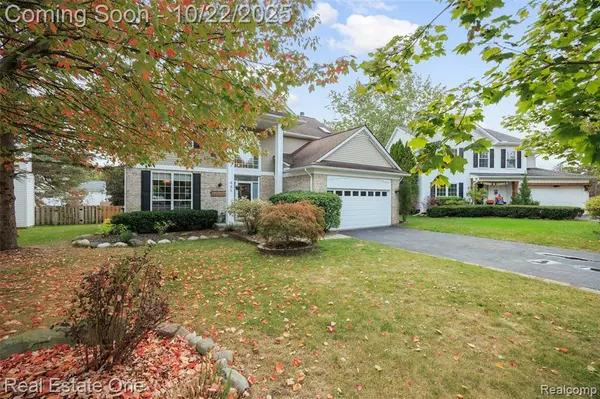 Oxford, MI 48371,445 Gleneagles Court