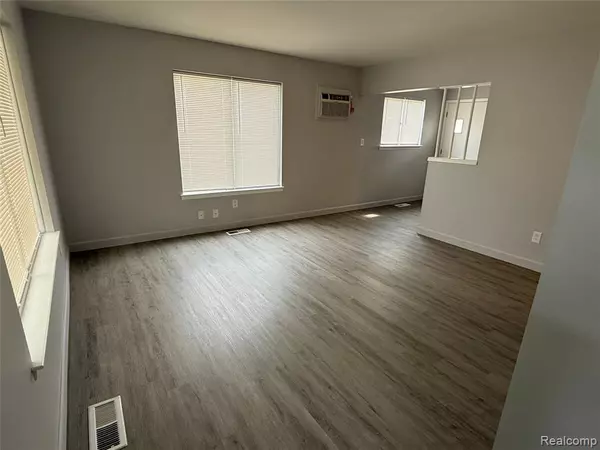 Lincoln Park, MI 48146,1523 Euclid Street