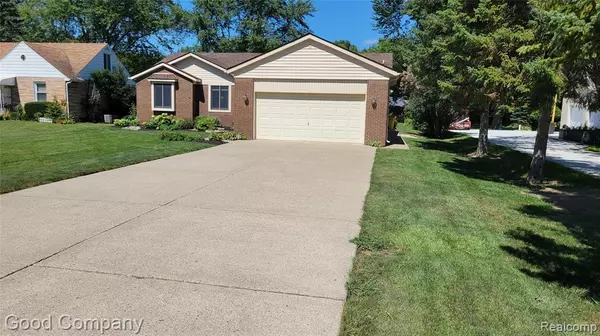 Utica, MI 48317,11027 Russell Street