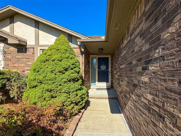 Sterling Heights, MI 48310,4231 Chris Drive