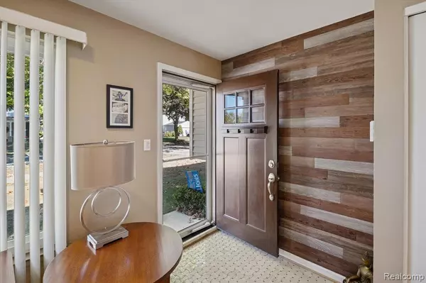 Clawson, MI,496 Langley Boulevard