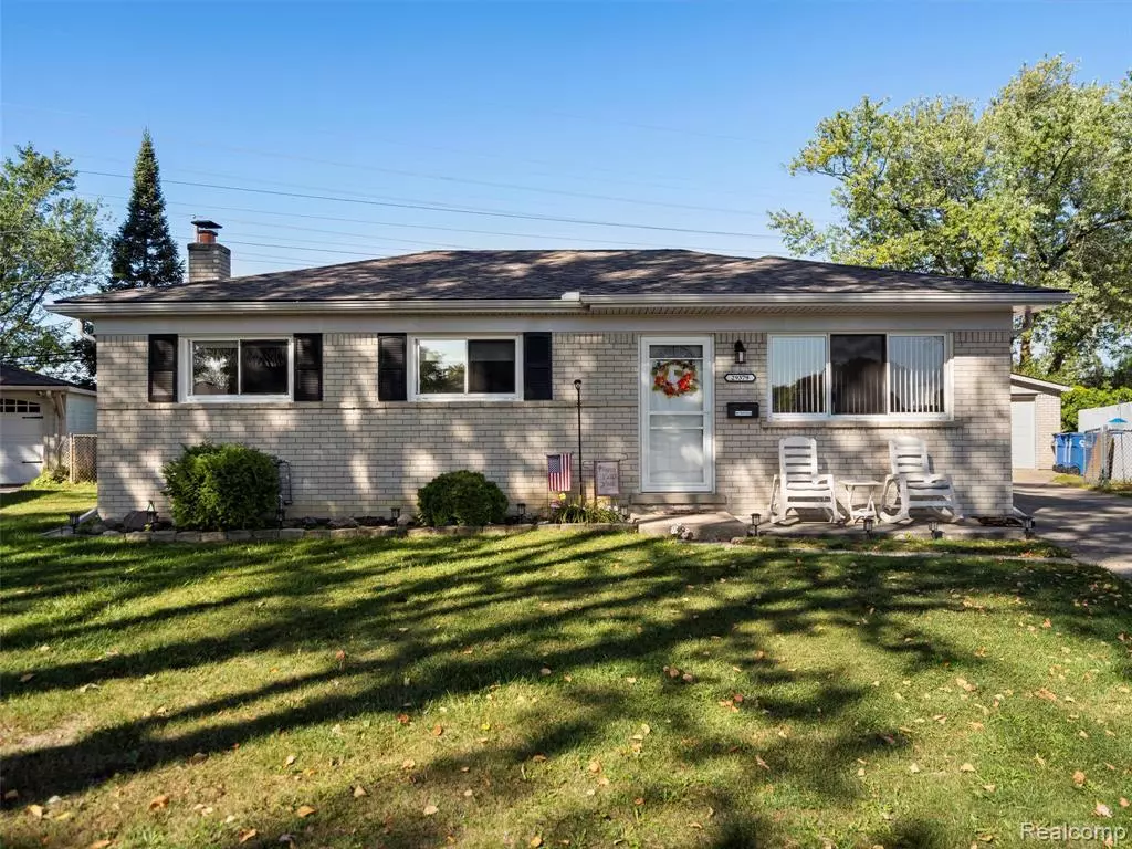 Warren, MI 48088,29379 Newport Drive