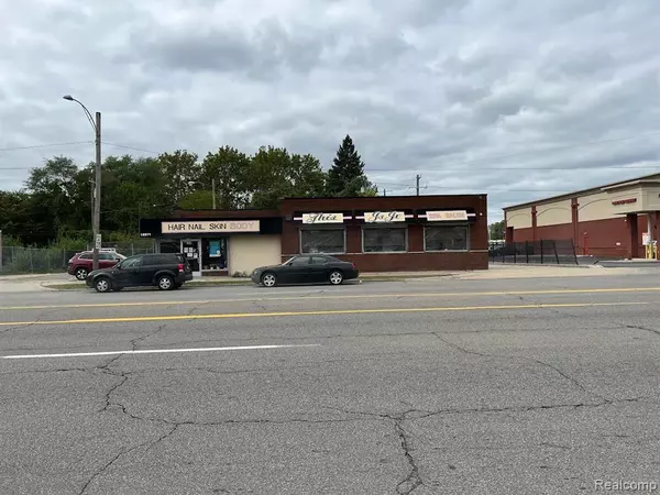 18971 Greenfield Road, Detroit, MI 48235