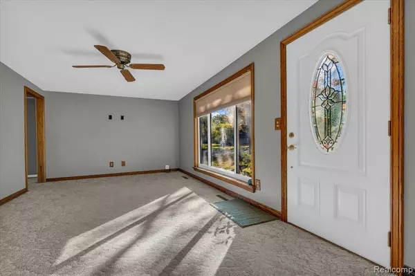 Grand Blanc, MI 48439,2161 Neeper Street