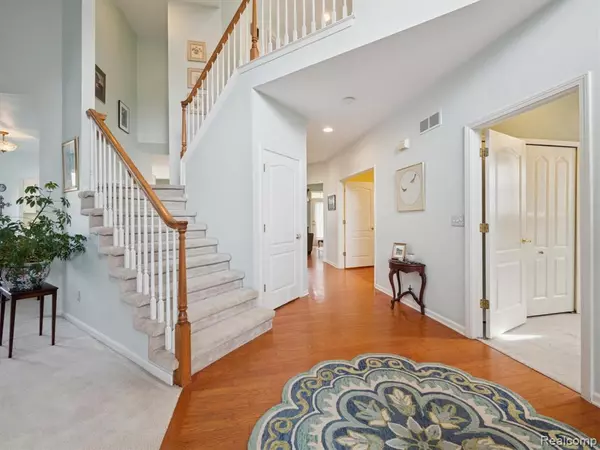 Ann Arbor, MI 48104,3480 Wooddale Court