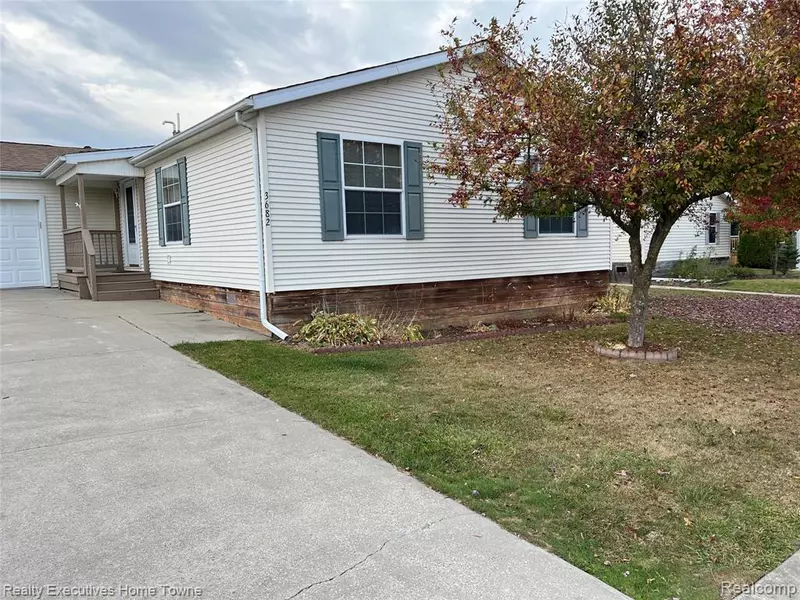 3682 CHESTNUT Lane, Dryden, MI 48428