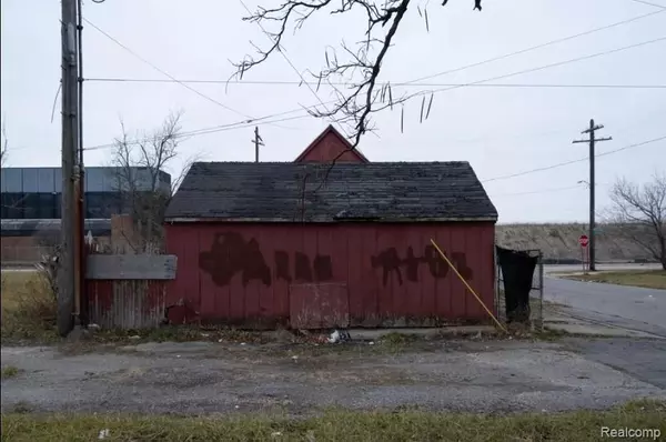 Detroit, MI 48213,6058 Van Dyke Street