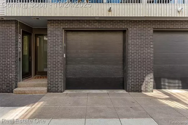 Detroit, MI,2837 BRUSH