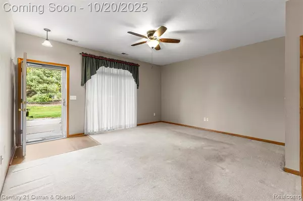 Southgate, MI 48195,15705 Parkway Lane