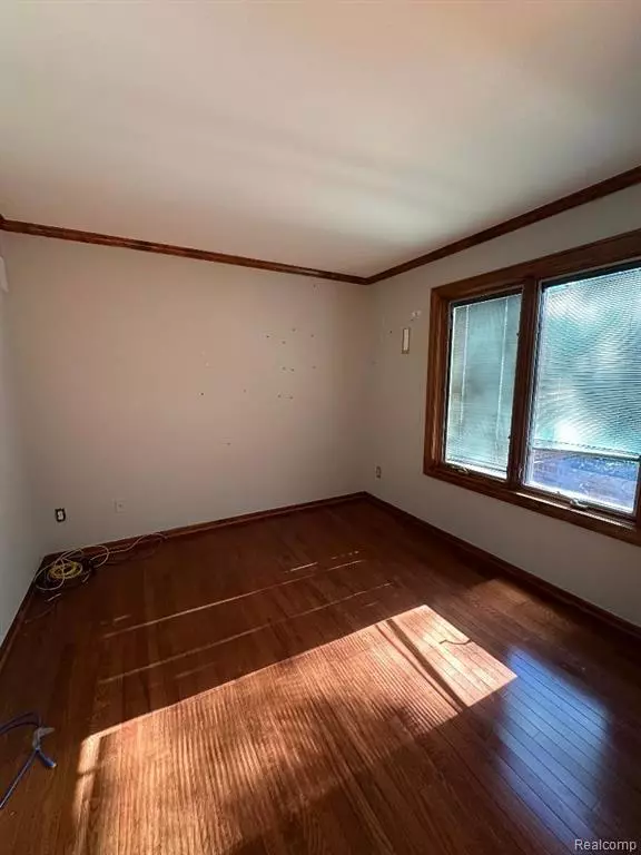 Canton, MI 48188,42071 Hunters Ridge