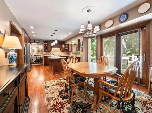 Canton, MI 48188,42071 Hunters Ridge
