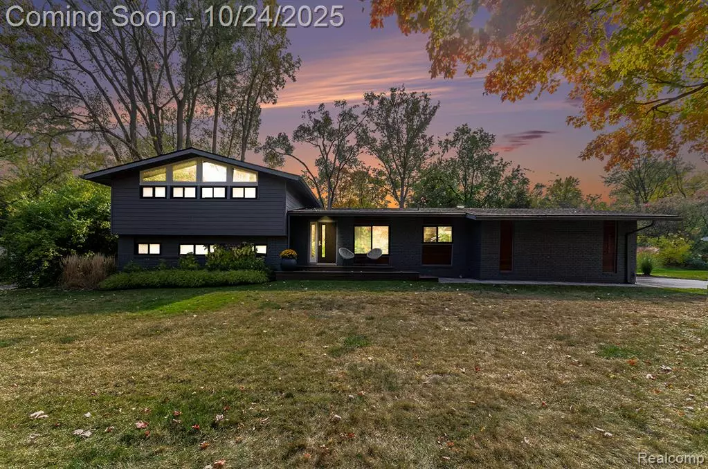 Farmington Hills, MI 48334,29849 Sugar Spring Road