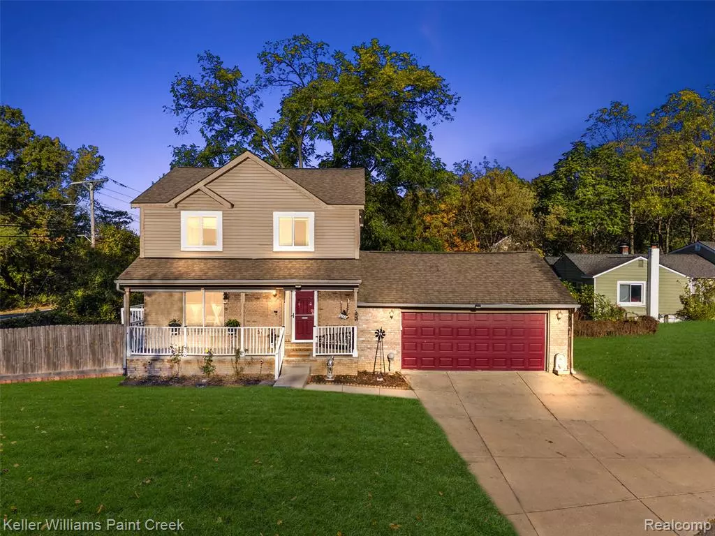 Waterford, MI 48327,5184 Denwood Street