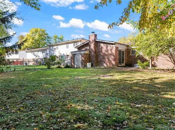 Canton, MI 48187,7918 Fleet Street