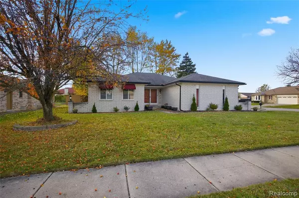 Clinton Twp, MI 48038,40645 Heatherlea Court