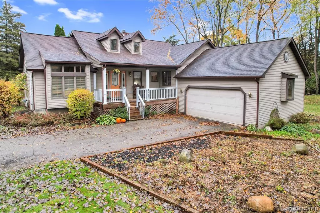 Brighton, MI 48116,8127 Goldenrod Court