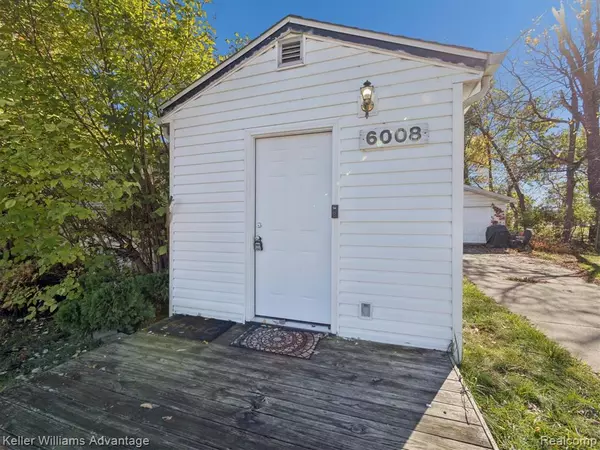 Sterling Heights, MI 48314,6008 Burroughs Avenue