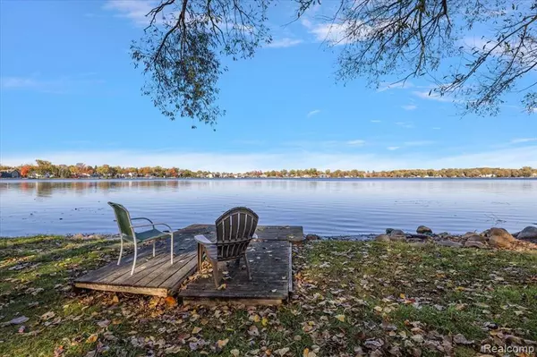 Novi, MI 48377,44800 Bayview Drive