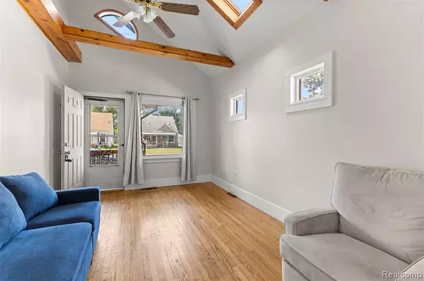 Dearborn, MI 48124,23256 CLEVELAND Street