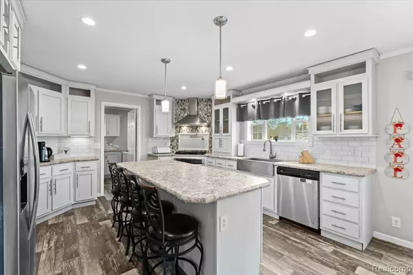 South Lyon, MI 48178,12361 Oak Ridge Circle