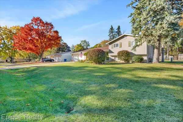 White Lake, MI,8156 Kenwick Drive