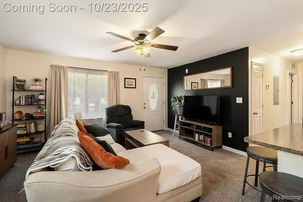 Holly, MI 48442,809 Richard Street