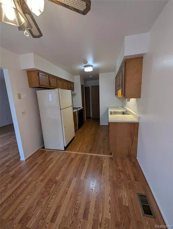 Canton, MI 48188,41350 Southwind Drive