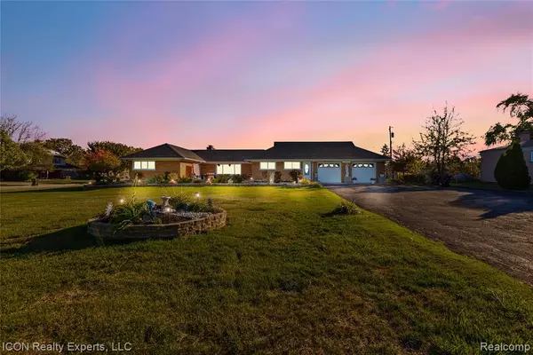 5072 15 Mile Road, Sterling Heights, MI 48310