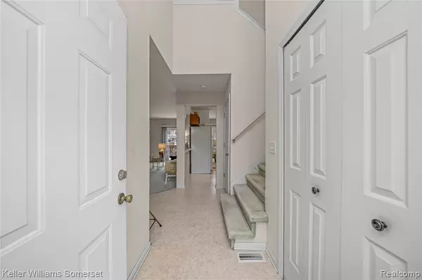 Wixom, MI 48393,882 Natures Cove Court