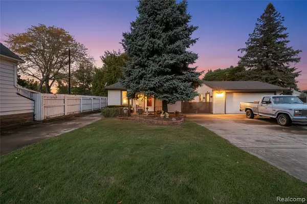 17083 Dora Street, Melvindale, MI