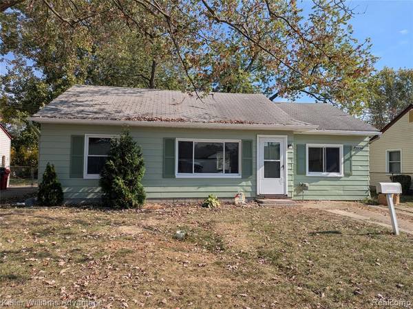 27130 Woodmont Street, Roseville, MI 48066