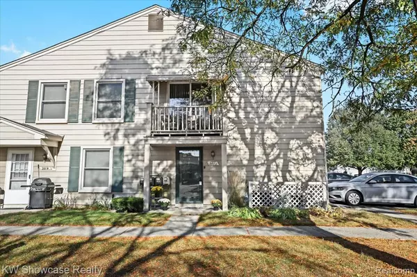 2612 Wildwood Court, Lake Orion, MI