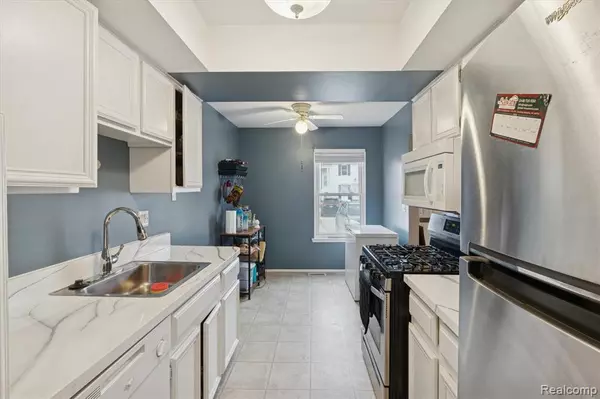 Clinton Twp, MI 48036,37011 Brynford Drive