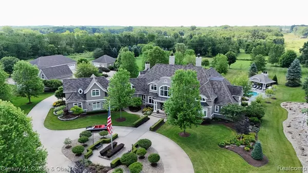 58415 10 Mile Road, South Lyon, MI 48178