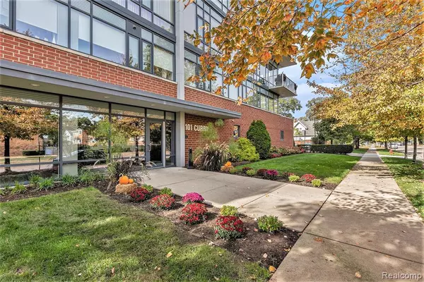 Royal Oak, MI 48067,101 Curry Avenue