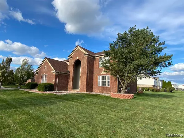 4762 Sherwood Circle, Canton, MI 48188