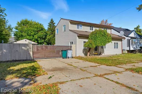 Hazel Park, MI 48030,76 W Coy Avenue