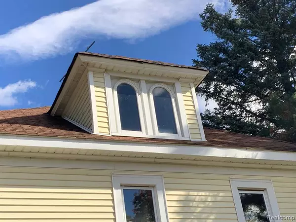 Lapeer, MI 48446,914 N Main Street