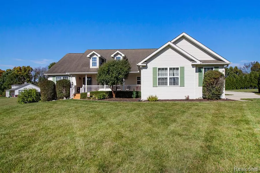 703 N Hughes Road, Howell, MI 48843
