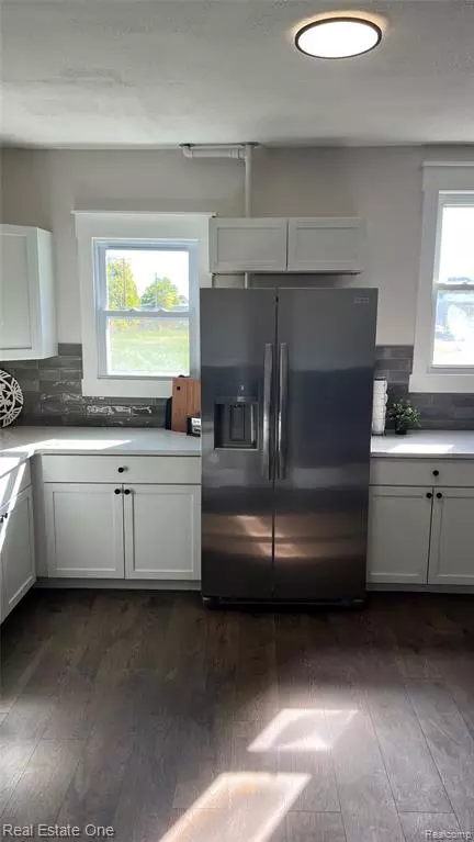 Detroit, MI 48214,1534 Saint Clair Street