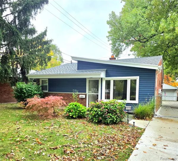 25118 Lehigh Street, Dearborn Heights, MI 48125
