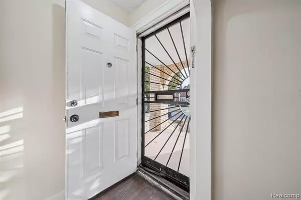 Detroit, MI 48238,15091-15093 Petoskey Avenue