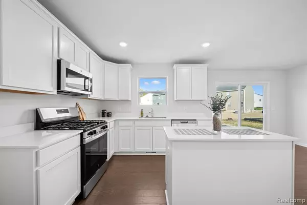 Chesterfield, MI 48047,54375 HERON Circle