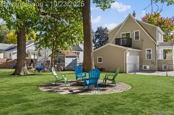 Royal Oak, MI 48067,129 E Maryland Avenue