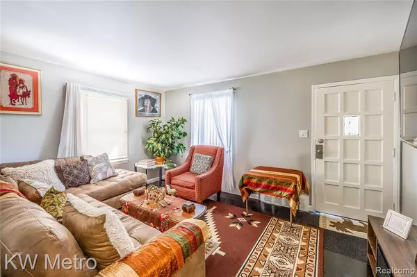 Detroit, MI 48228,8682 Fielding Street